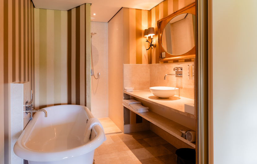 Sun suite