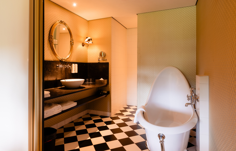 Pasture suite